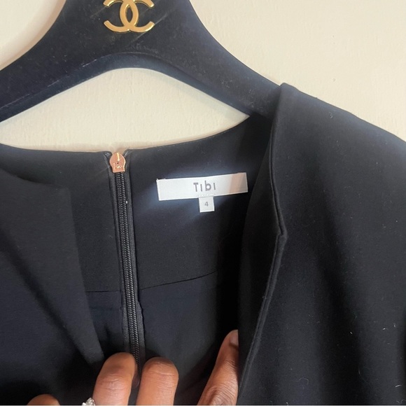 𝅺Tibi Stuctured Minimalist Ponte Knit Bishop Sleeve
Dress - Picture 6 of 11